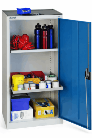 Armario 09-9030 bajo con bandejas extraibles.